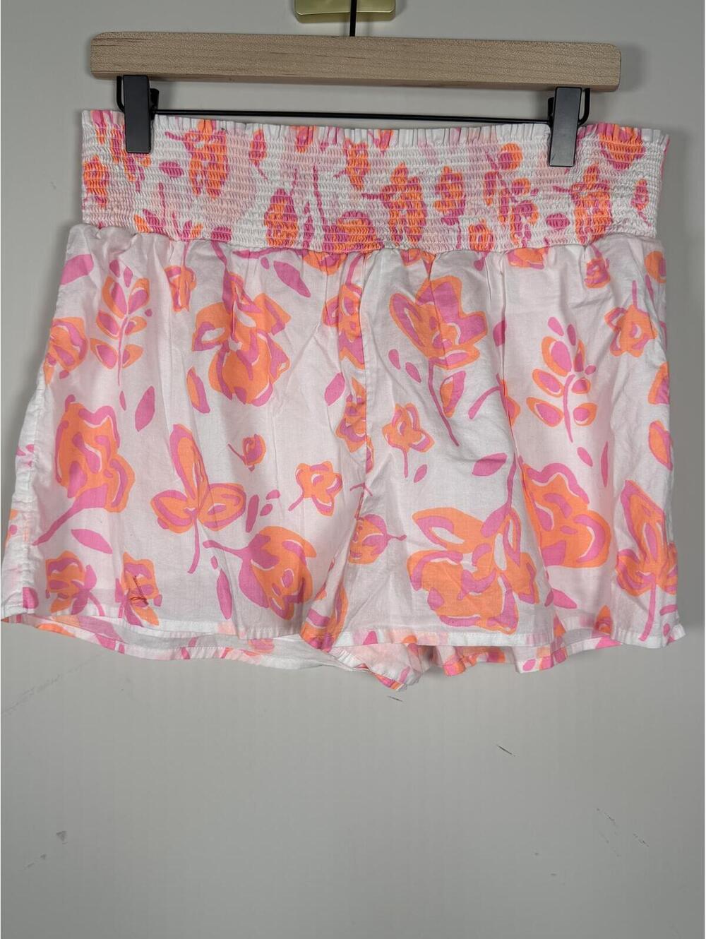Vineyard Vines Summer Blooms smocked waist shorts size Large
